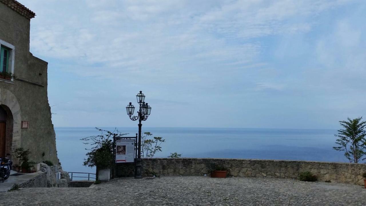 菲乌梅夫雷多布鲁齐奥 Residenza D'Epoca Borgodifiume酒店 外观 照片